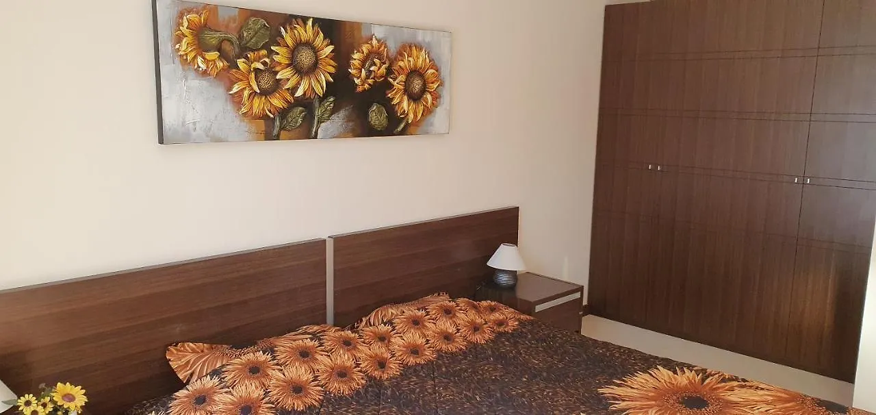 Terra Complex D4 - Private Apartment - Golf, Skiing & Spa Bansko
